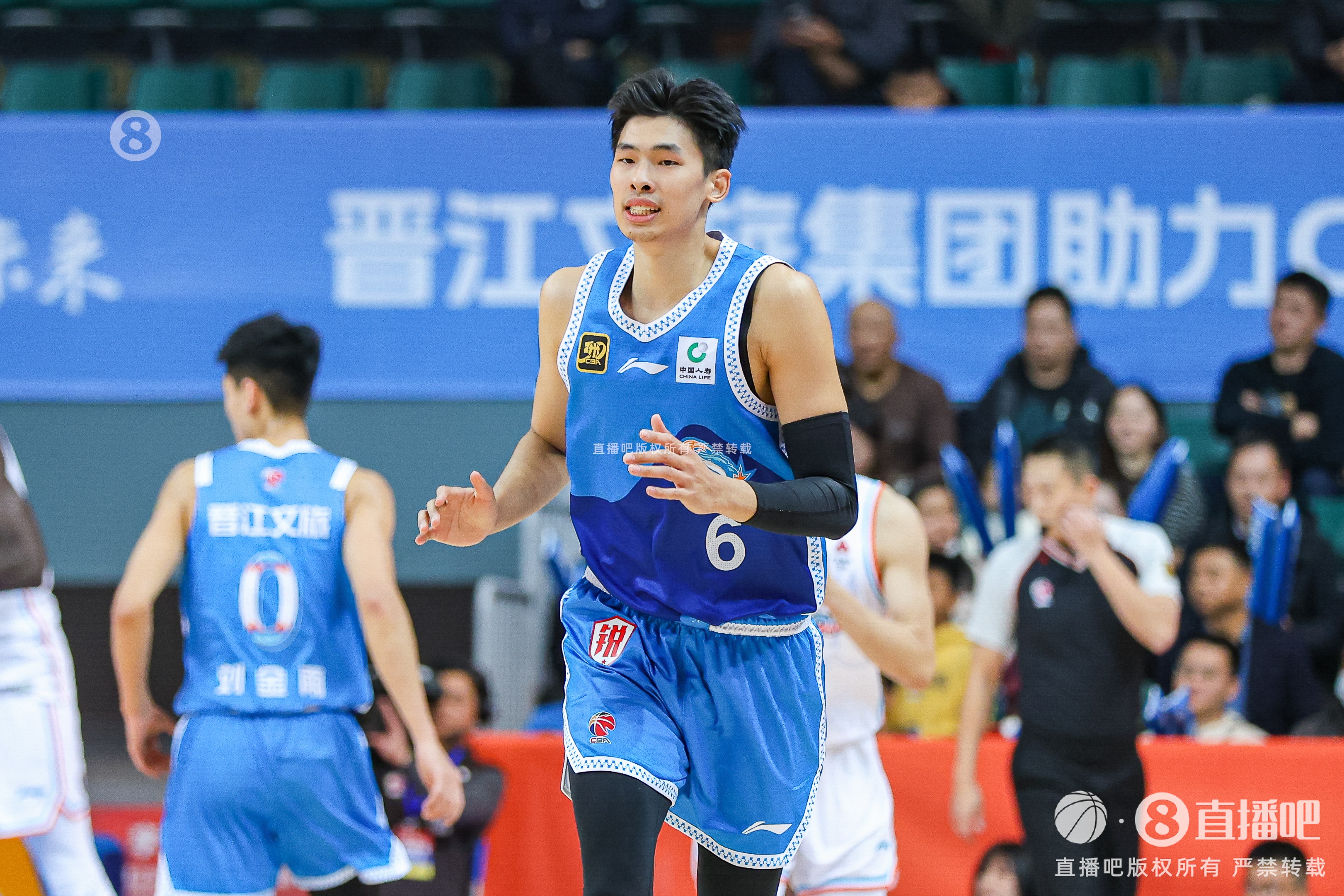 拼盡全力！鄒陽17中10空砍27分10板 罰球4中4